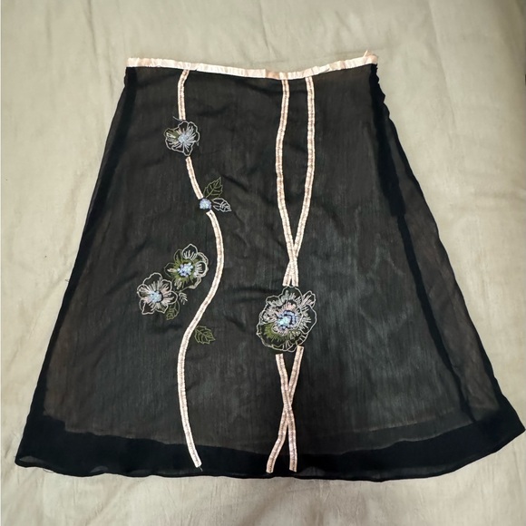 Connection 18 Dresses & Skirts - Connection 18 Black Sequined‎ Floral Sheer Overlay Skirt | Size L | Side Zip